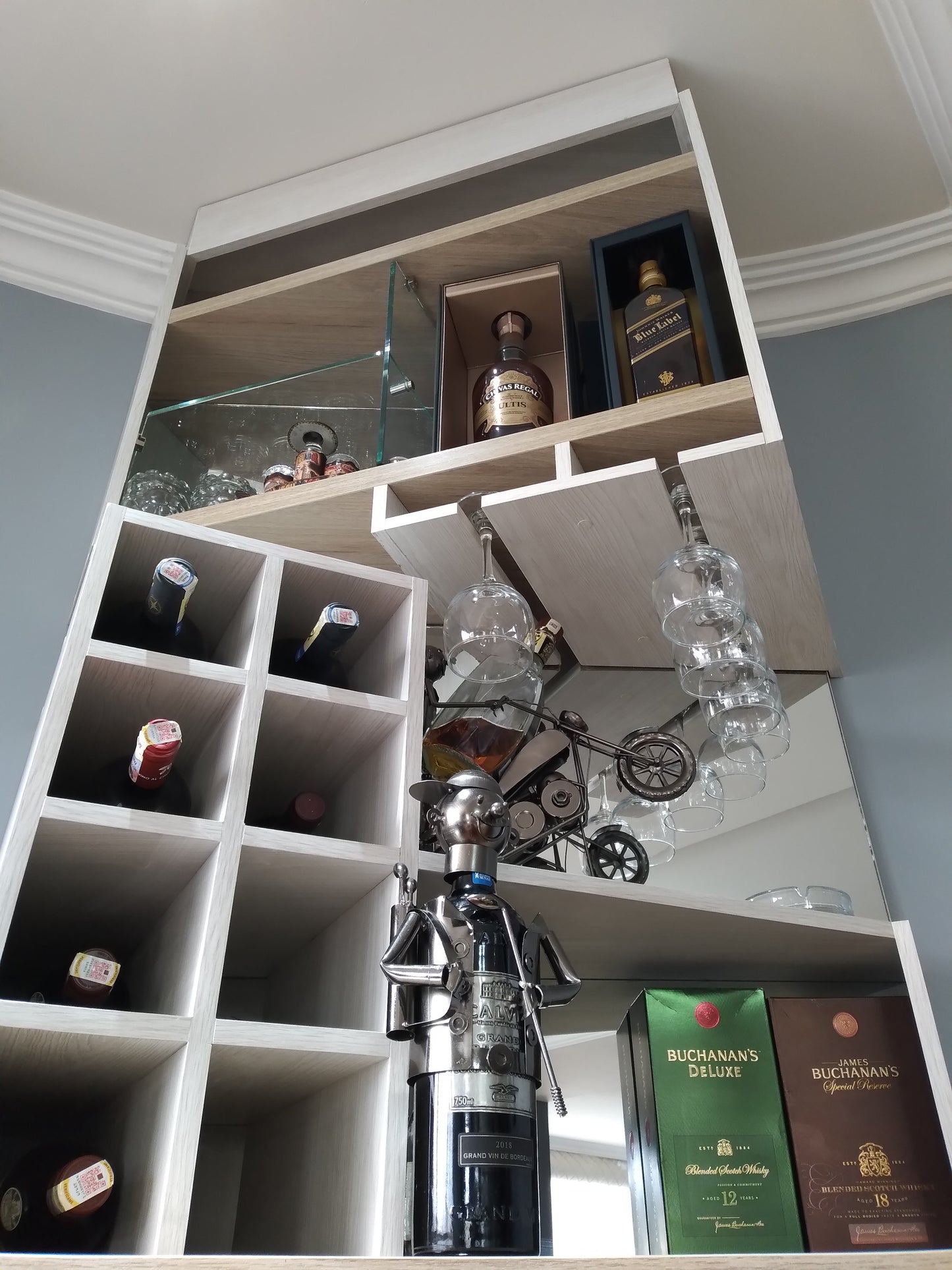 Minibar diagonal